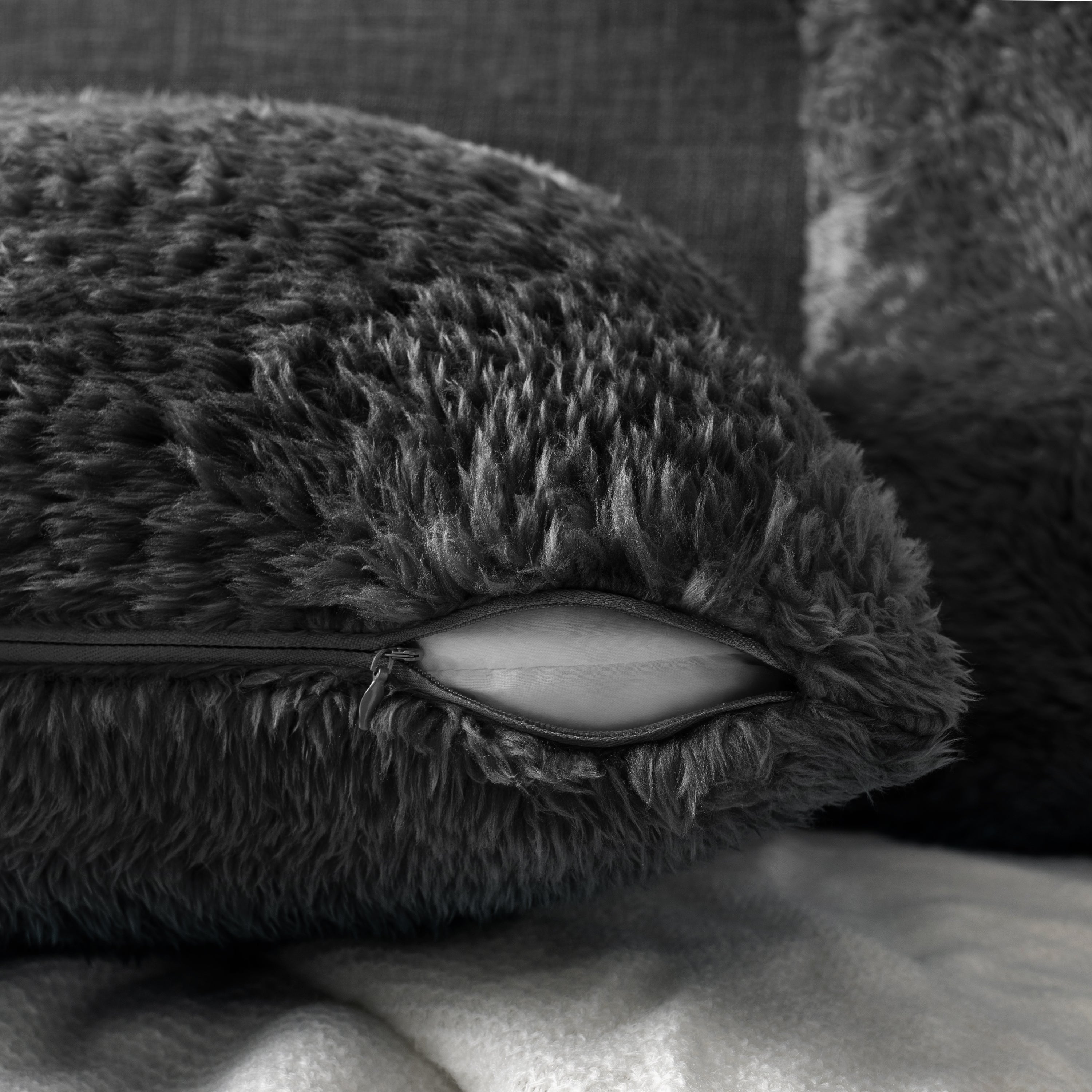 Throw Pillow Covers Set of 2 Sofa Decor Fuzzy Cushion Cases 2 Sizes with Zipper