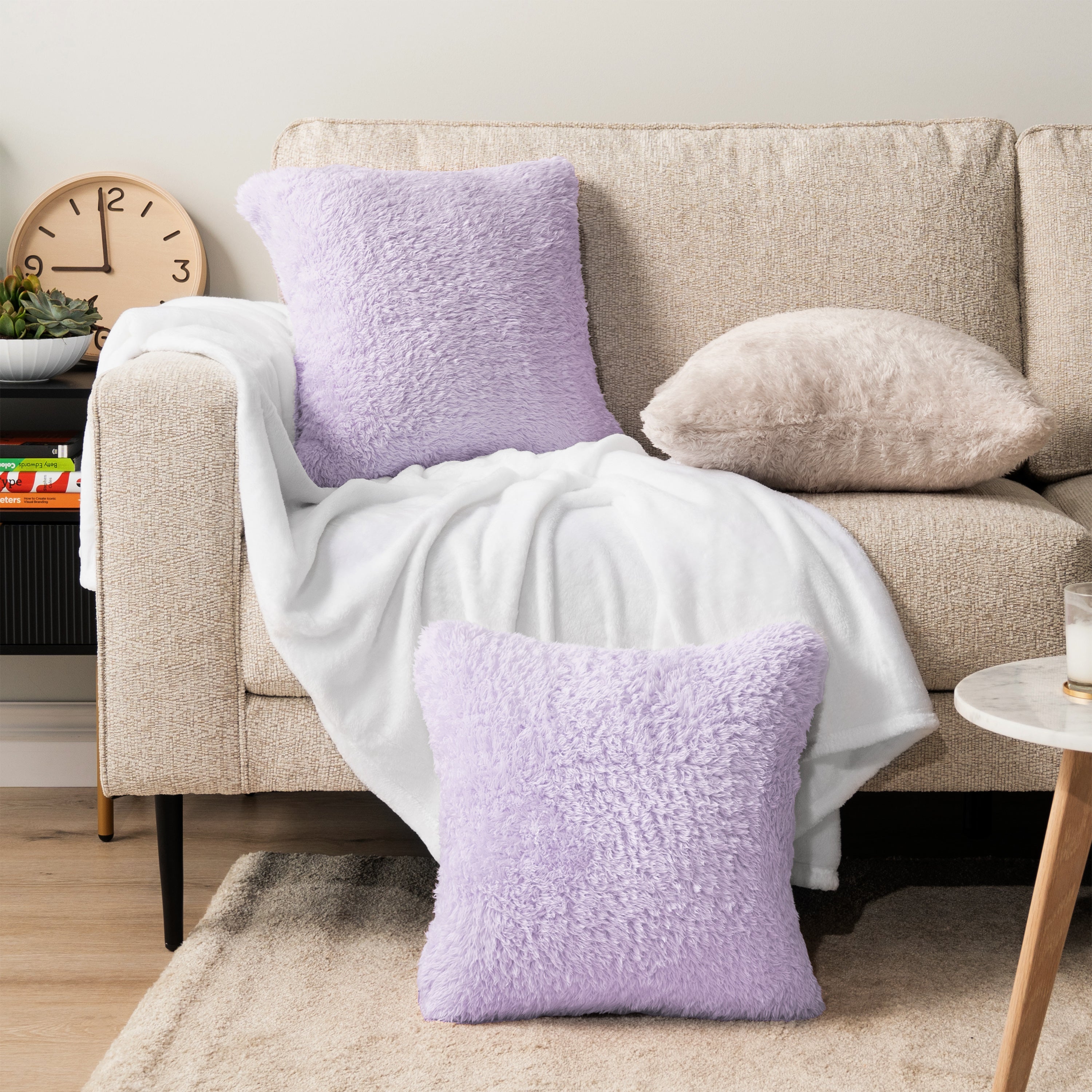 Throw Pillow Covers Set of 2 Sofa Decor Fuzzy Cushion Cases 2 Sizes with Zipper