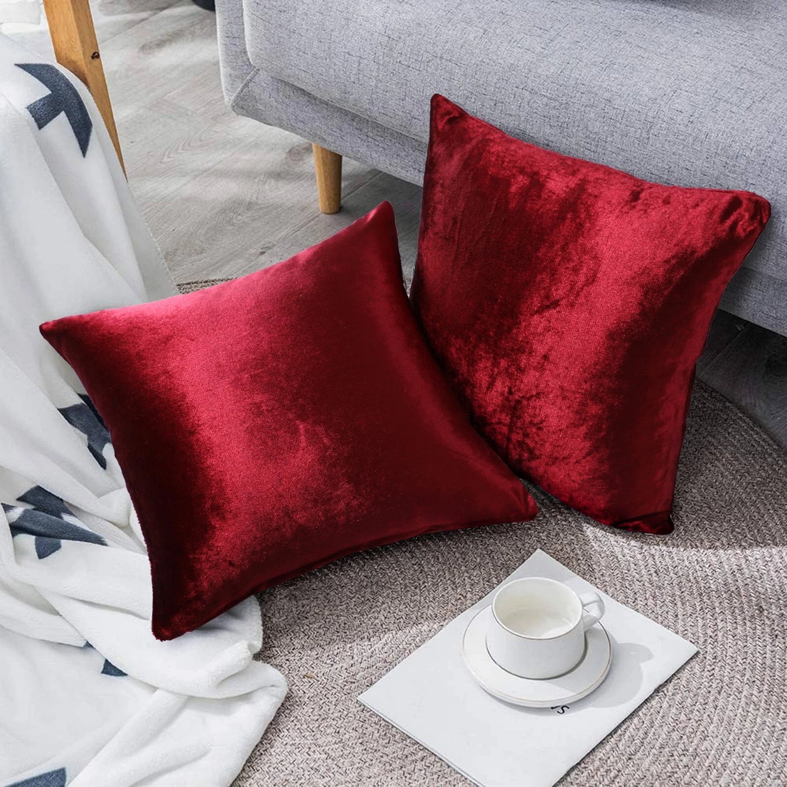Pack of 4 Plush Velvet Cushion Covers Extra Soft Sofa Throw Pillow Cases 17"x17"