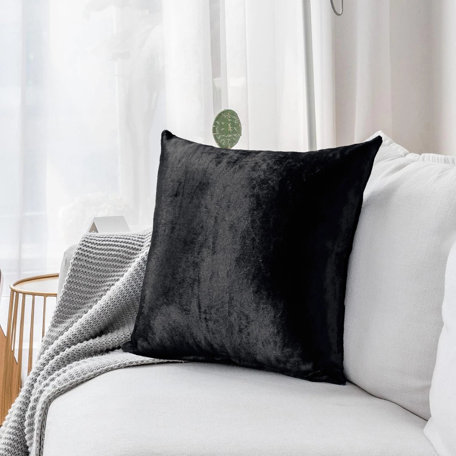 Pack of 4 Plush Velvet Cushion Covers Extra Soft Sofa Throw Pillow Cases 17"x17"