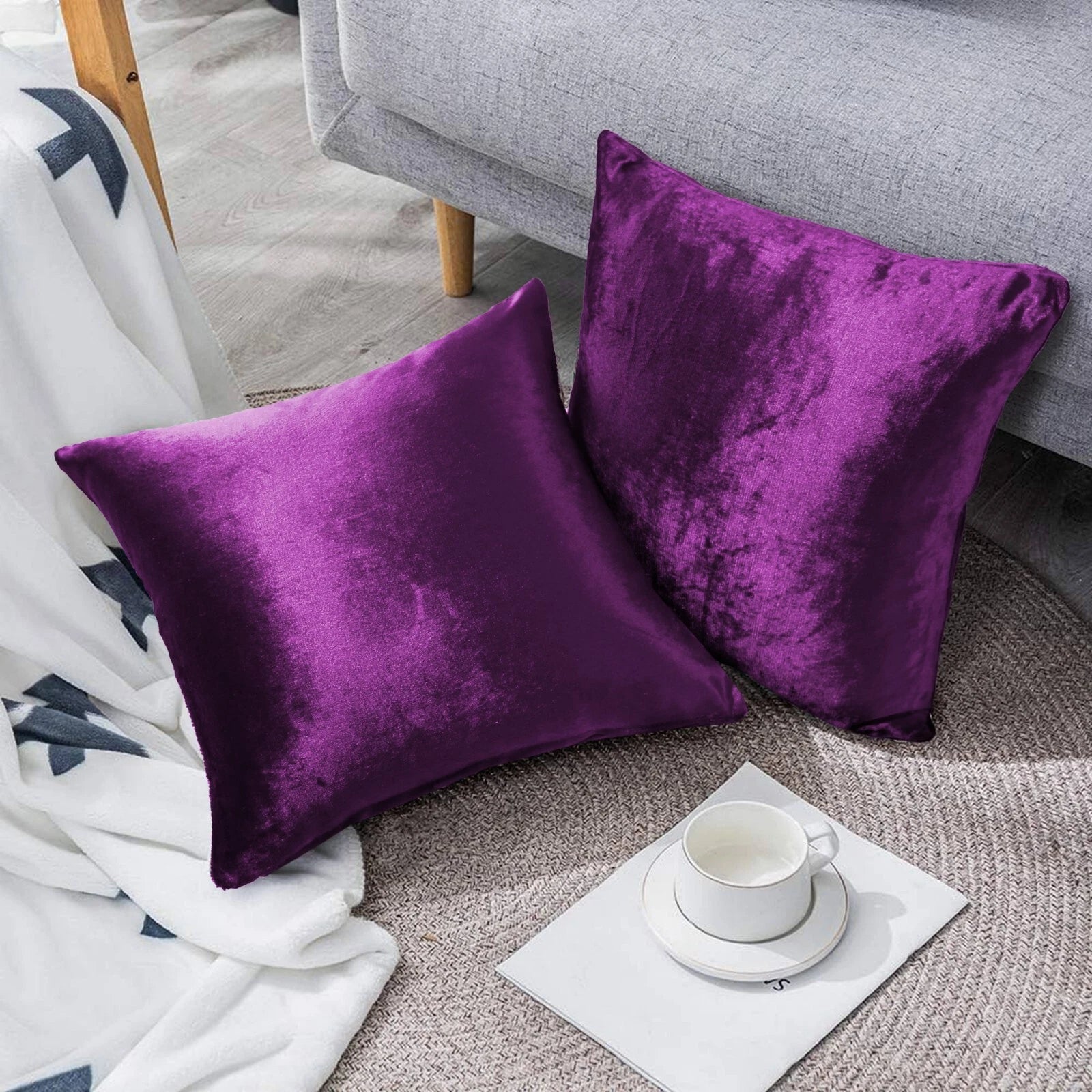 Pack of 4 Plush Velvet Cushion Covers Extra Soft Sofa Throw Pillow Cases 17"x17"