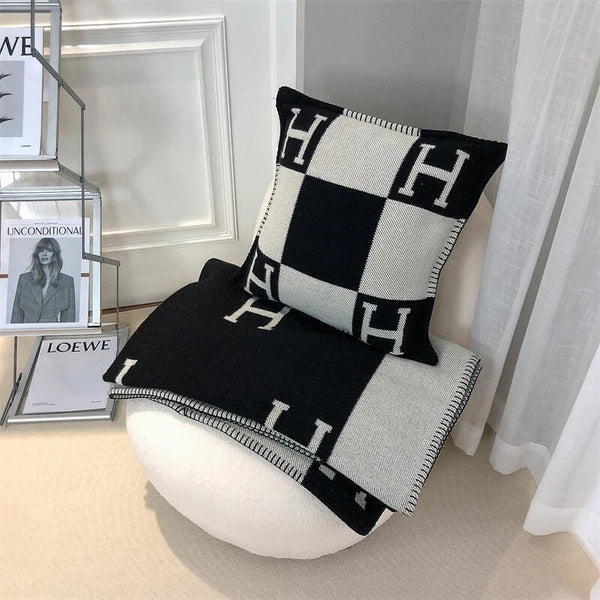 Cashmere Throw Pillow Wool Plaid Soft Warm Shawl Sofa Bedding Cushion Gift New