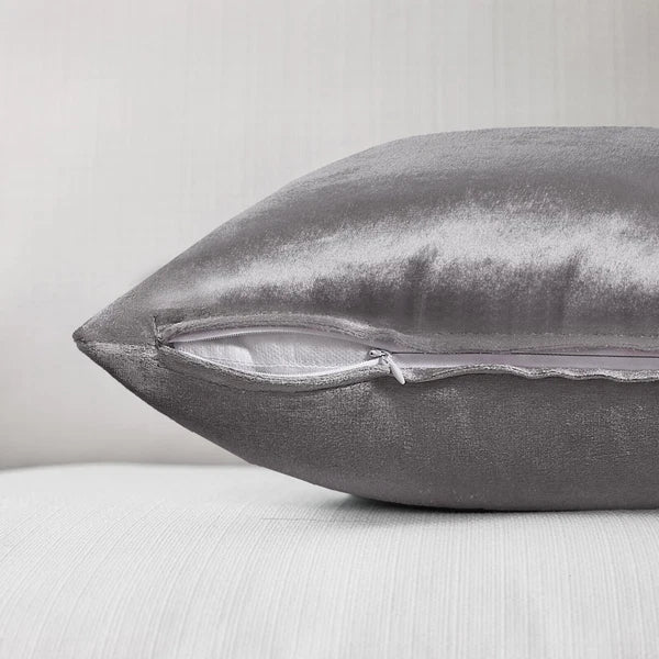 Pack of 4 Plush Velvet Cushion Covers Extra Soft Sofa Throw Pillow Cases 17"x17"