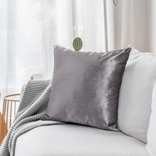 Pack of 4 Plush Velvet Cushion Covers Extra Soft Sofa Throw Pillow Cases 17"x17"