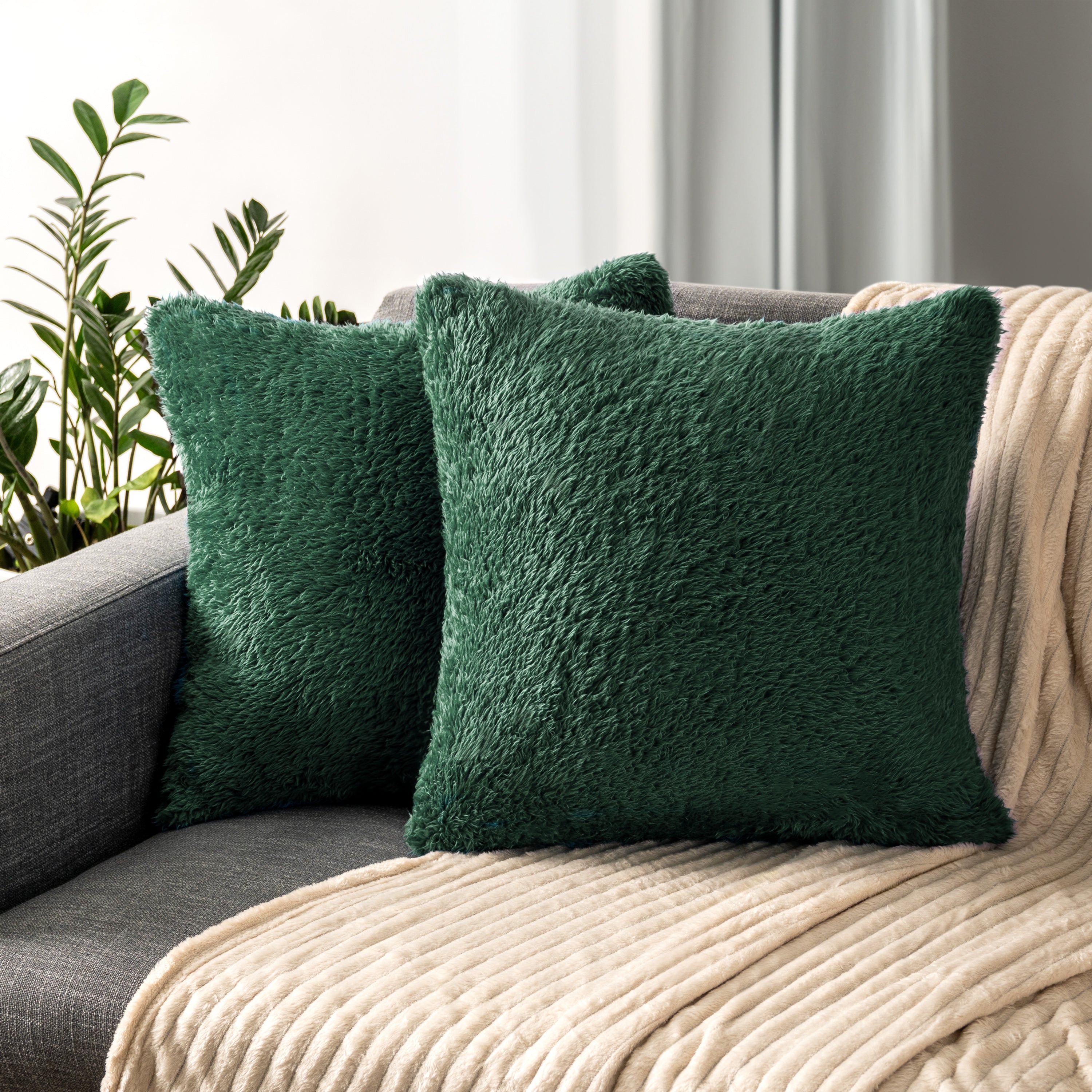 Throw Pillow Covers Set of 2 Sofa Decor Fuzzy Cushion Cases 2 Sizes with Zipper