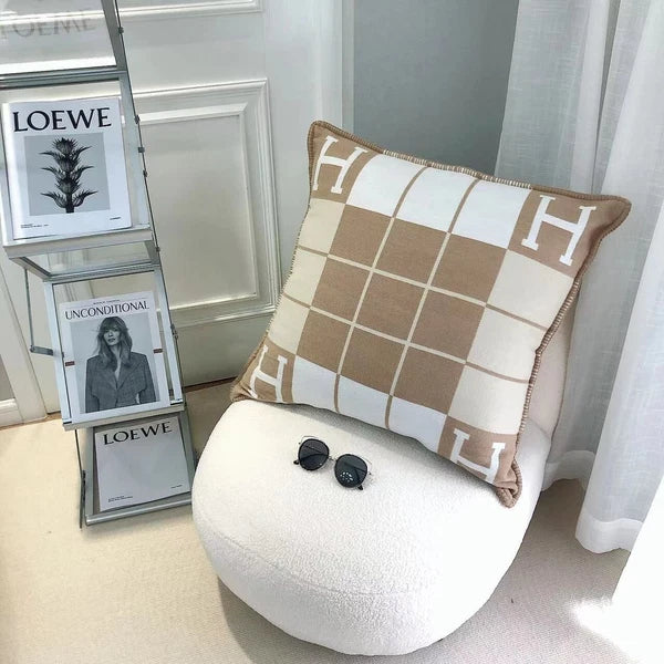 Cashmere Throw Pillow Wool Plaid Soft Warm Shawl Sofa Bedding Cushion Gift New